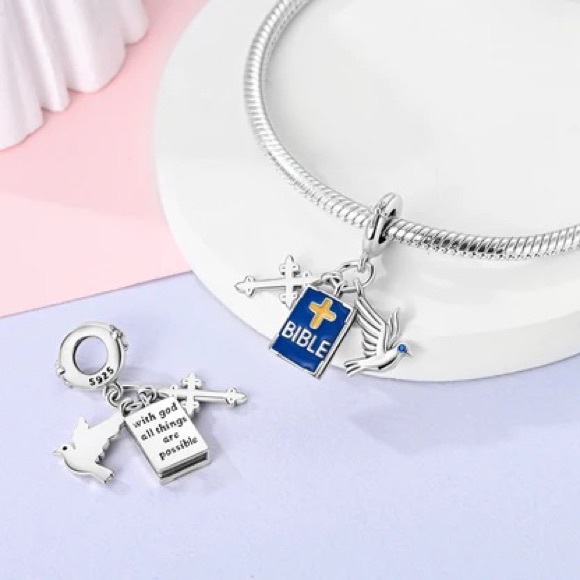Pandora Silver and Blue Charm Bracelet - Picture 1 of 2